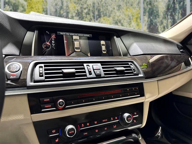Used 2016 BMW 528i Sedan image 26