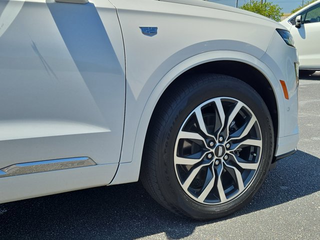 Used 2021 Cadillac XT6 Sport AWD/4WD image 11