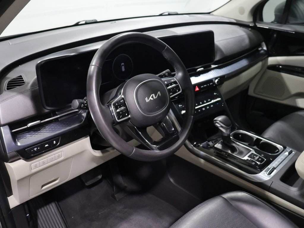 Used 2022 Kia Carnival SX Prestige FWD image 17
