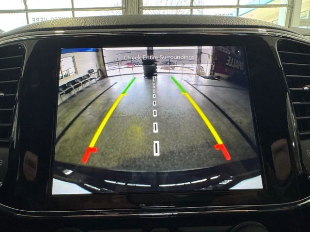 Used 2021 Jeep Grand Cherokee Laredo X image 23