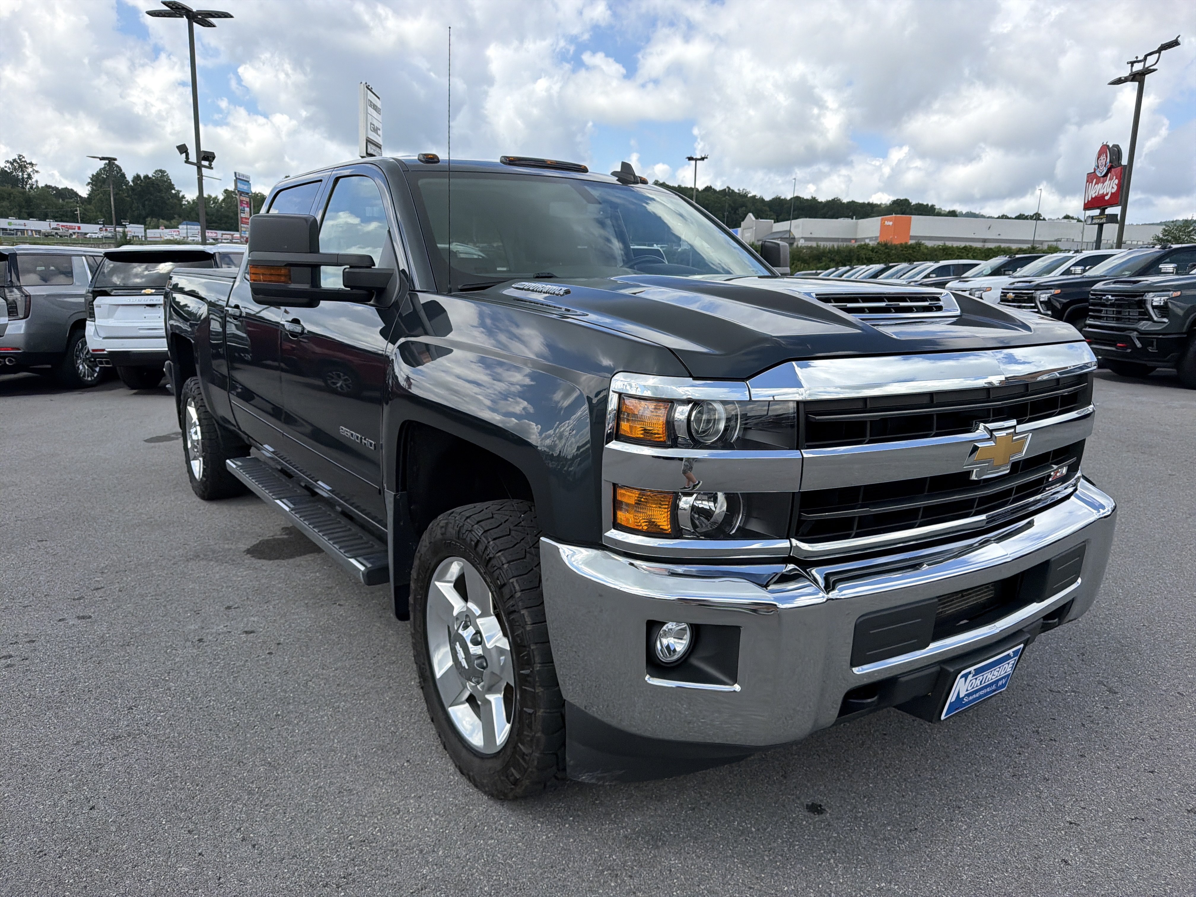 Used 2018 Chevrolet Silverado 2500 LT w/ LT Convenience Package AWD/4WD image 3
