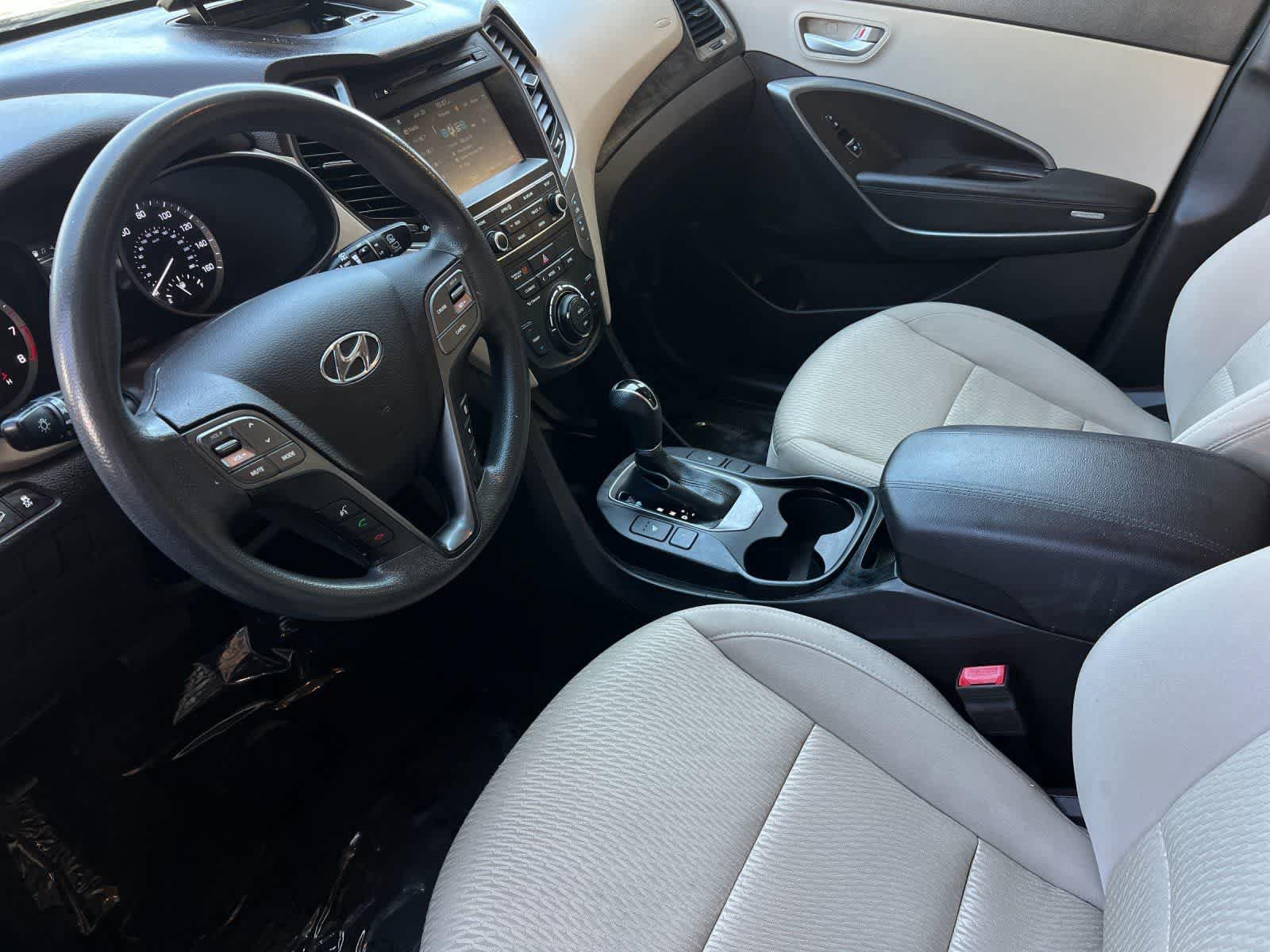 Used 2018 Hyundai Santa Fe Sport w/ 2.4L Value Package 02 FWD image 12
