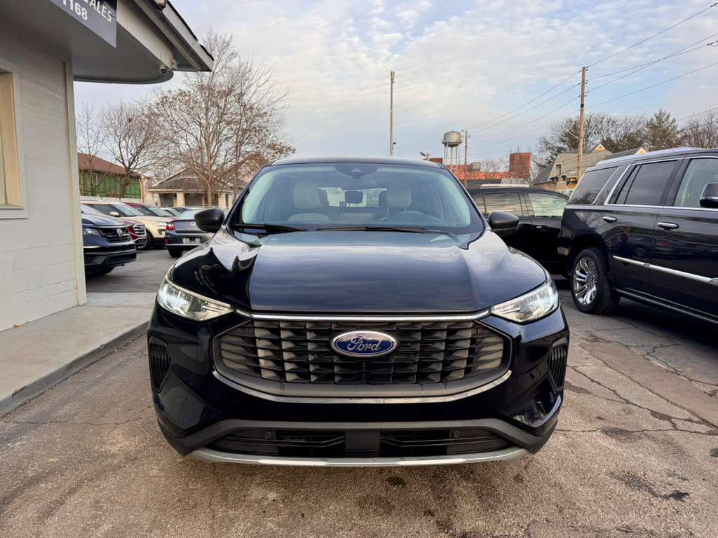 Used 2023 Ford Escape Active image 13