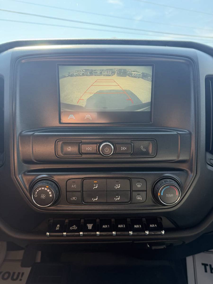 Used 2018 Chevrolet Silverado 2500 W/T w/ WT Convenience Package AWD/4WD image 14