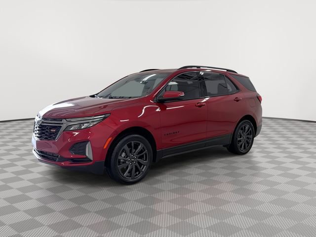 Used 2023 Chevrolet Equinox RS w/ RS Leather Package image 6