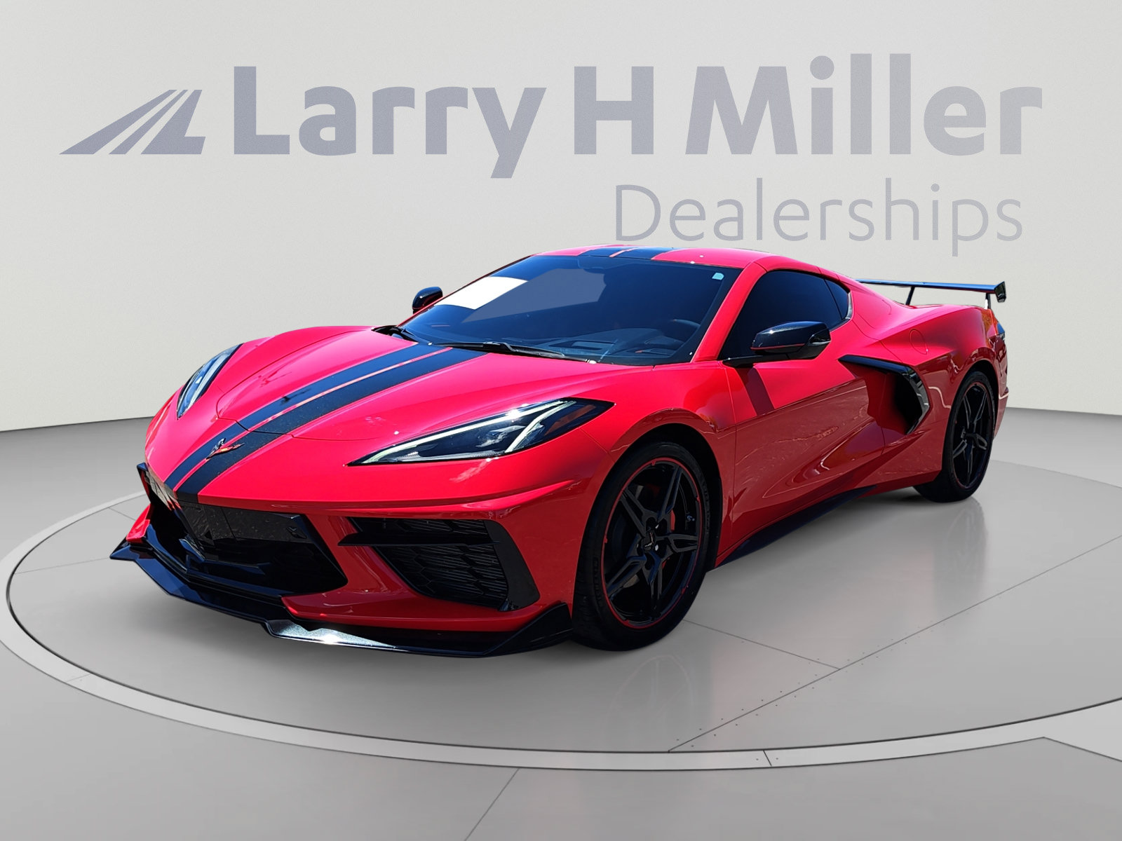 Used 2021 Chevrolet Corvette Stingray Preferred Cpe w/ 2LT RWD image 1