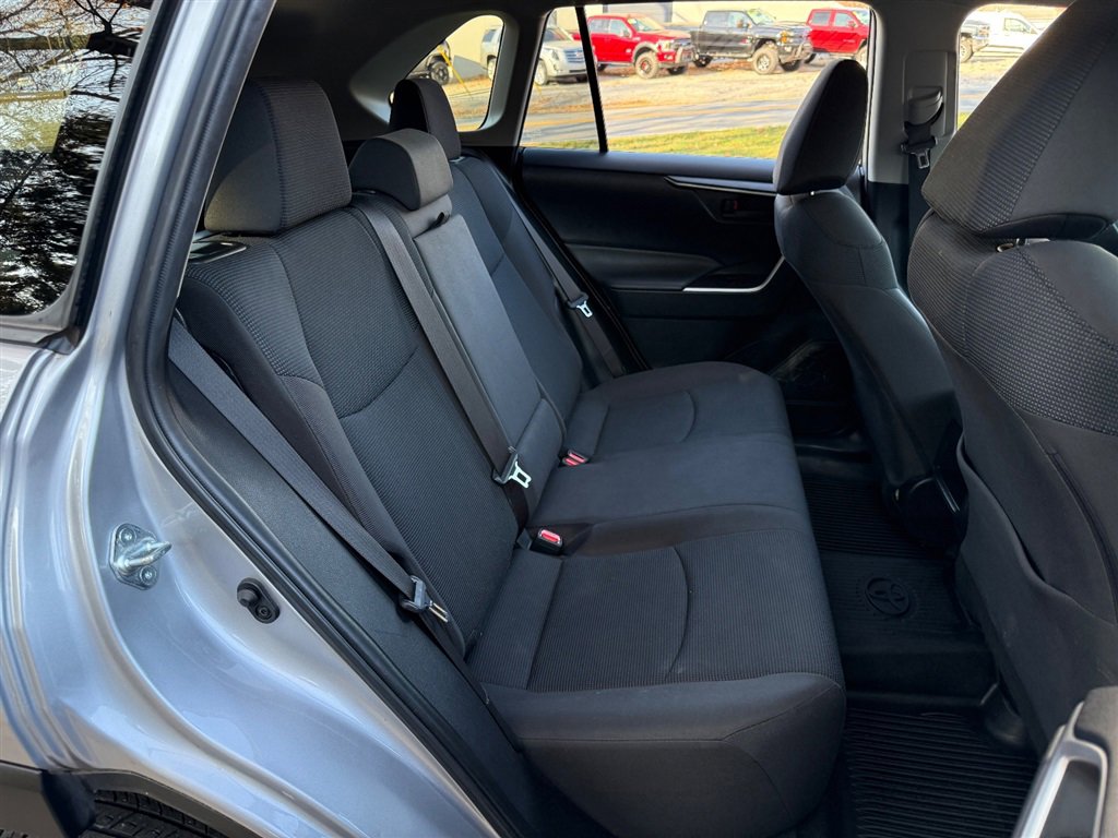 Used 2019 Toyota RAV4 LE w/ All Weather Liner Package image 55