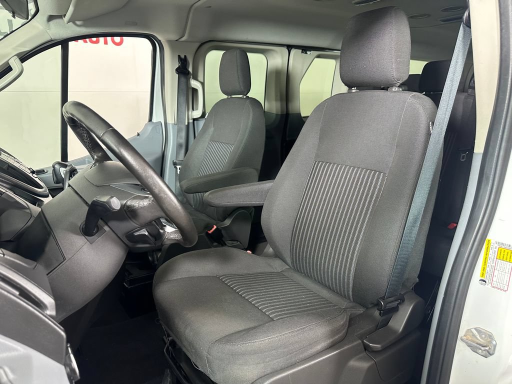 Used 2016 Ford Transit 150 XL RWD image 14