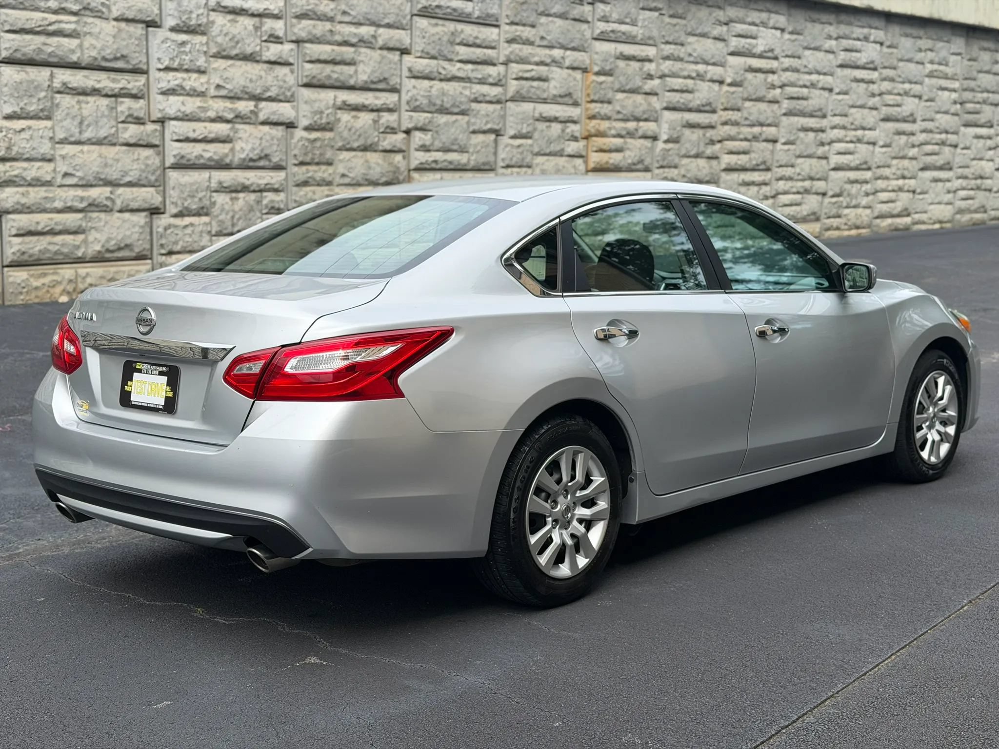 Used 2016 Nissan Altima 2.5 S w/ Power Driver Seat Package FWD image 7