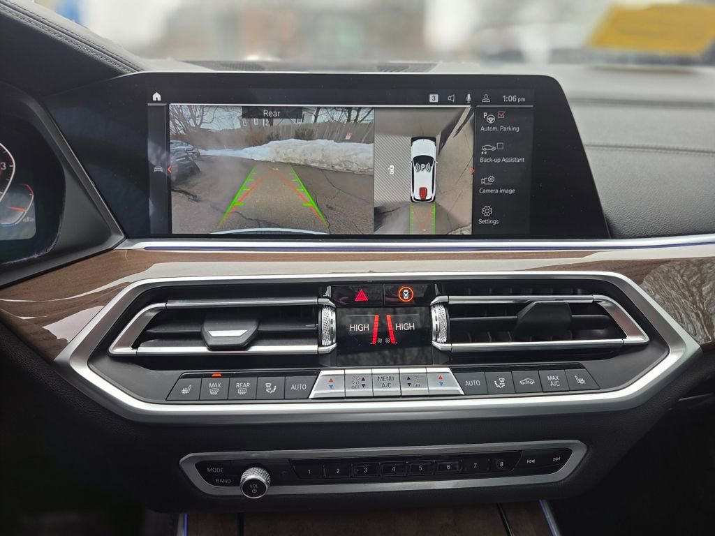 Used 2020 BMW X5 xDrive40i w/ Premium Package image 14