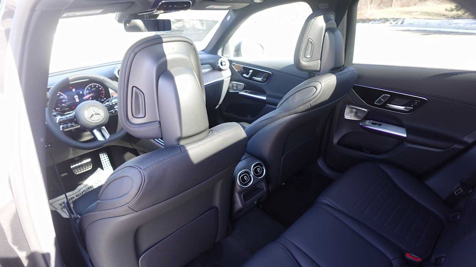 New 2026 Mercedes-Benz GLC 300 4MATIC image 57