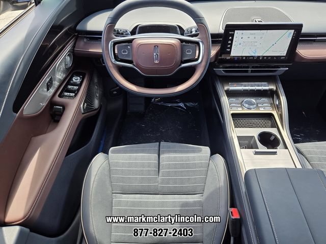 New 2026 Lincoln Nautilus Black Label w/ Jet Appearance Package AWD/4WD image 10