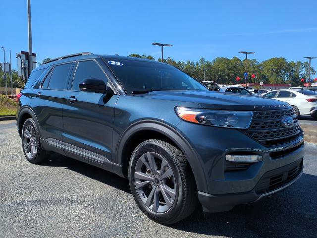 Certified 2023 Ford Explorer XLT w/ Equipment Group 202A image 2