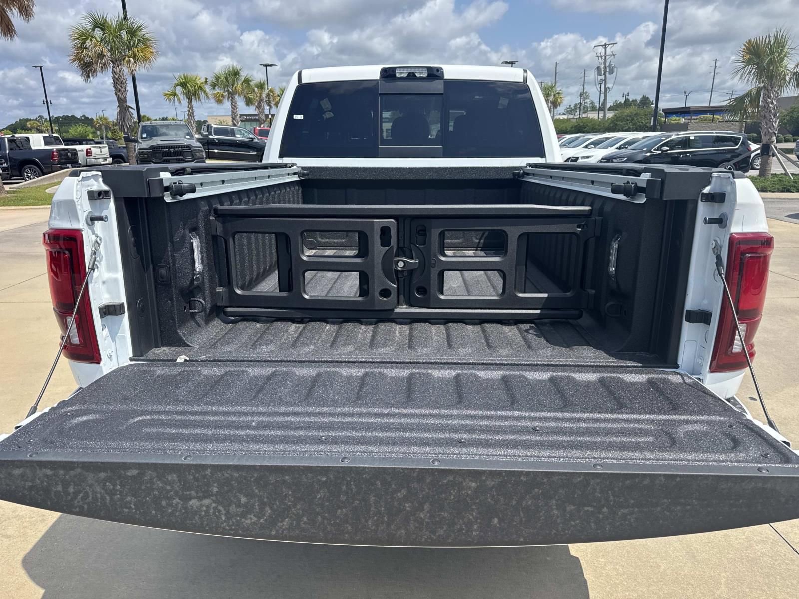 New 2026 RAM 2500 Limited AWD/4WD image 8