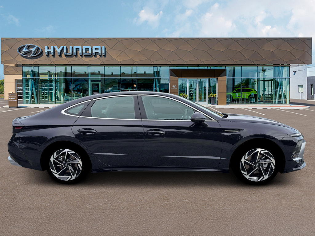 New 2026 Hyundai Sonata SEL FWD image 9