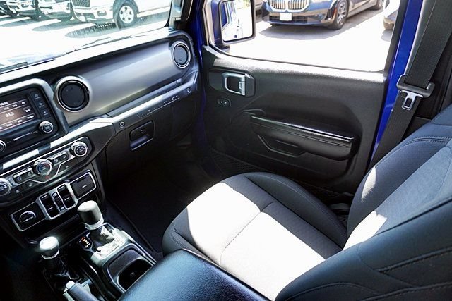 Used 2020 Jeep Wrangler Unlimited Sport S AWD/4WD image 20