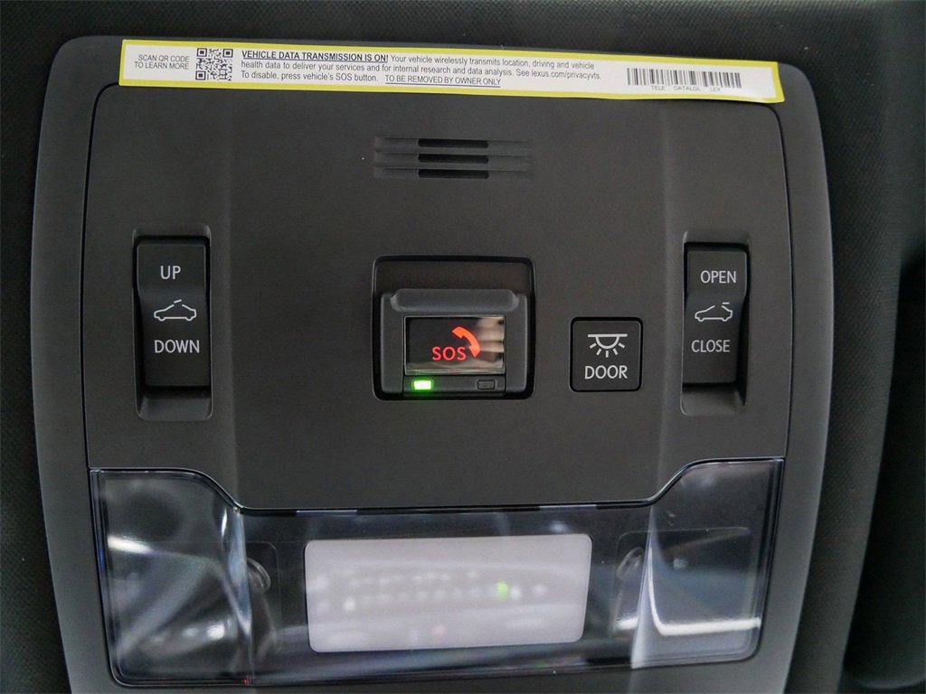 Used 2025 Lexus ES 300h w/ Luxury Package