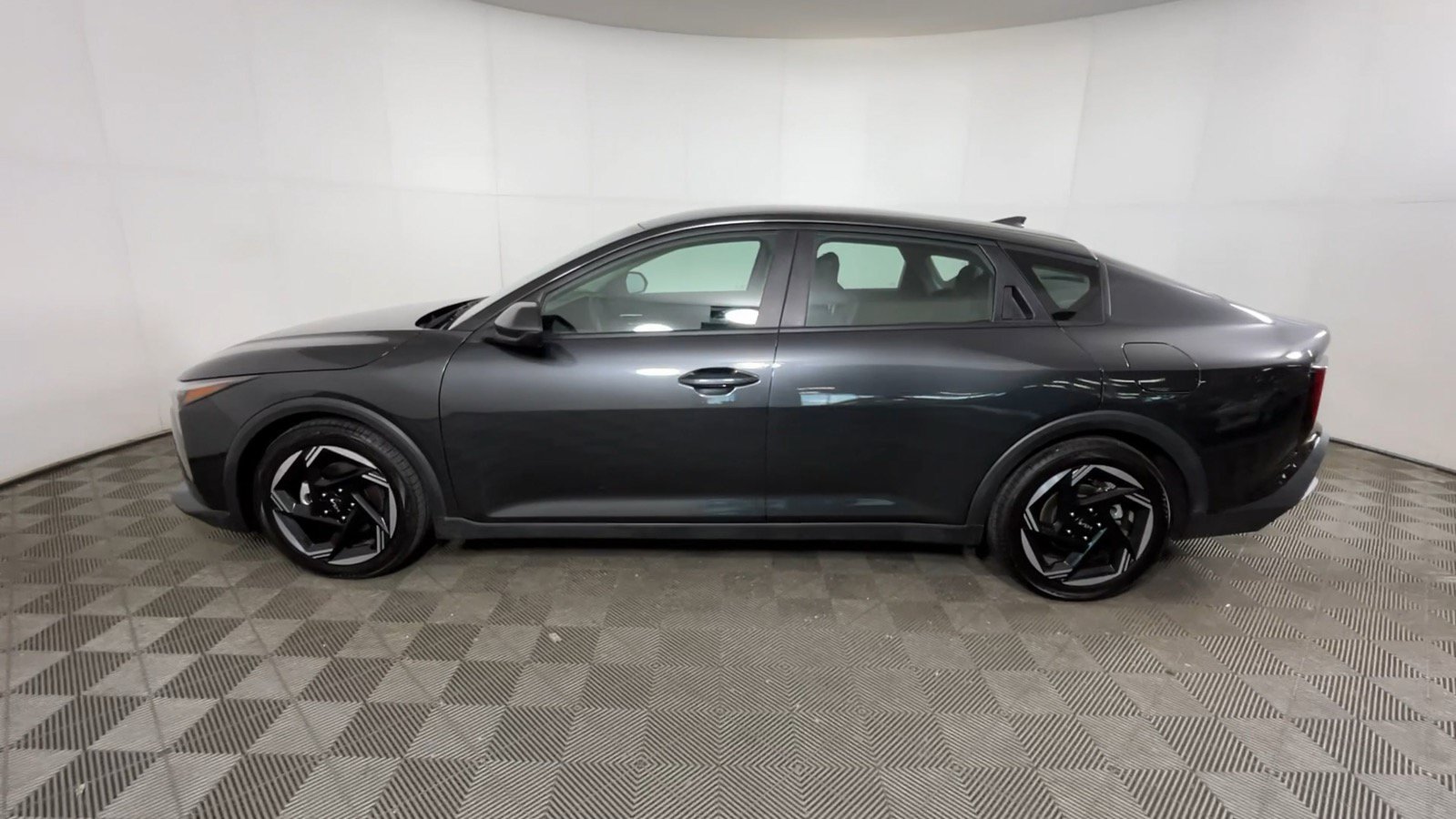 Used 2025 Kia K4 EX FWD image 13