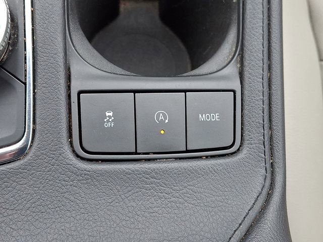 Used 2021 Cadillac XT4 Luxury w/ Trailering Package AWD/4WD image 25