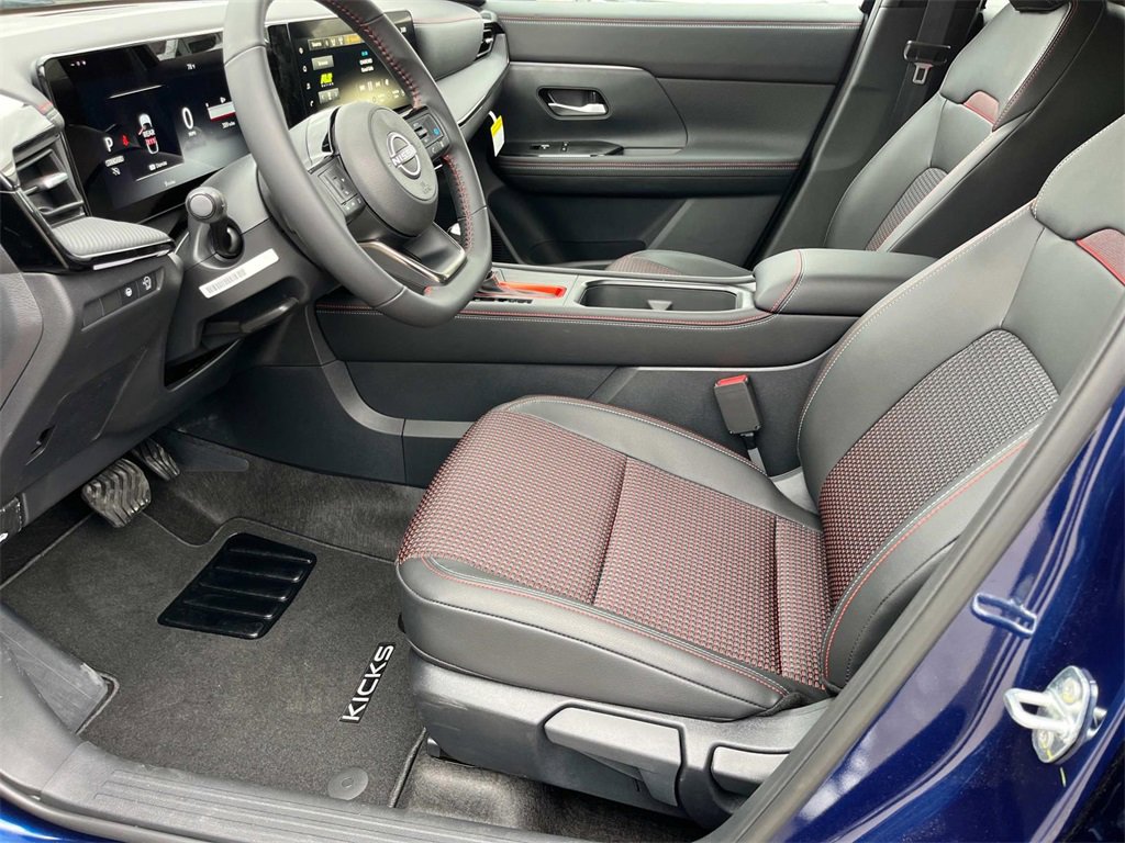 New 2025 Nissan Kicks SR image 20