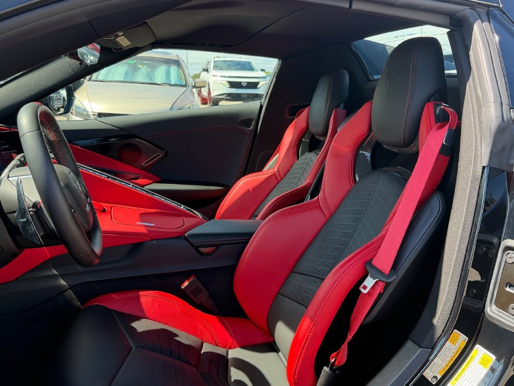 Certified 2024 Chevrolet Corvette Stingray Preferred Conv w/ Stealth Interior Trim Package RWD image 10