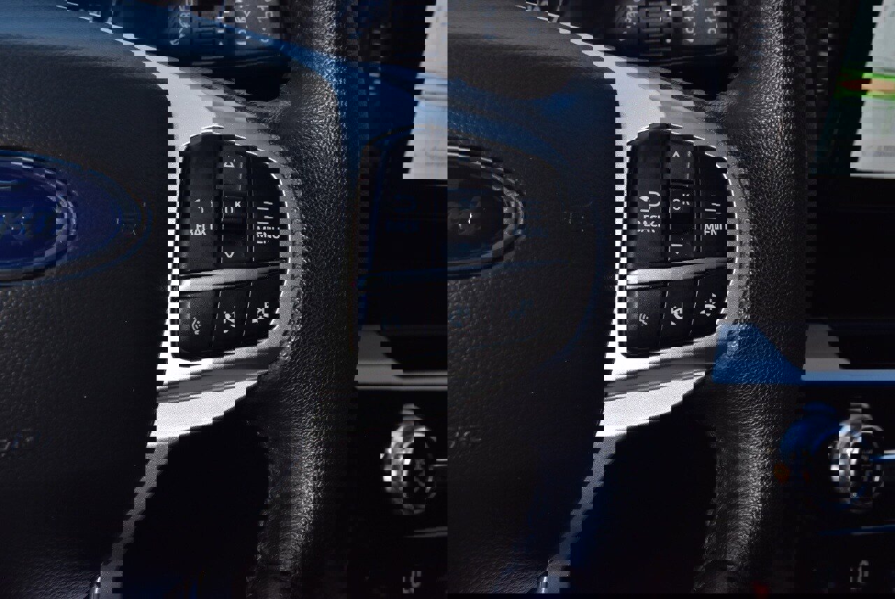 Used 2021 Ford Explorer Limited w/ Equipment Group 301A image 26