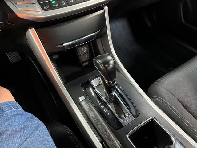 Used 2013 Honda Accord Sport image 29