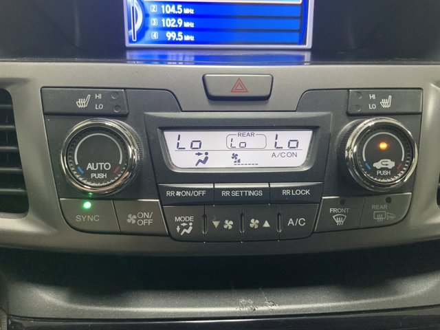 Used 2014 Honda Odyssey EX-L image 27
