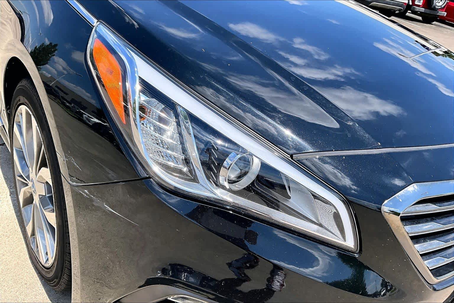 Used 2015 Hyundai Sonata Limited 2.0T FWD image 26