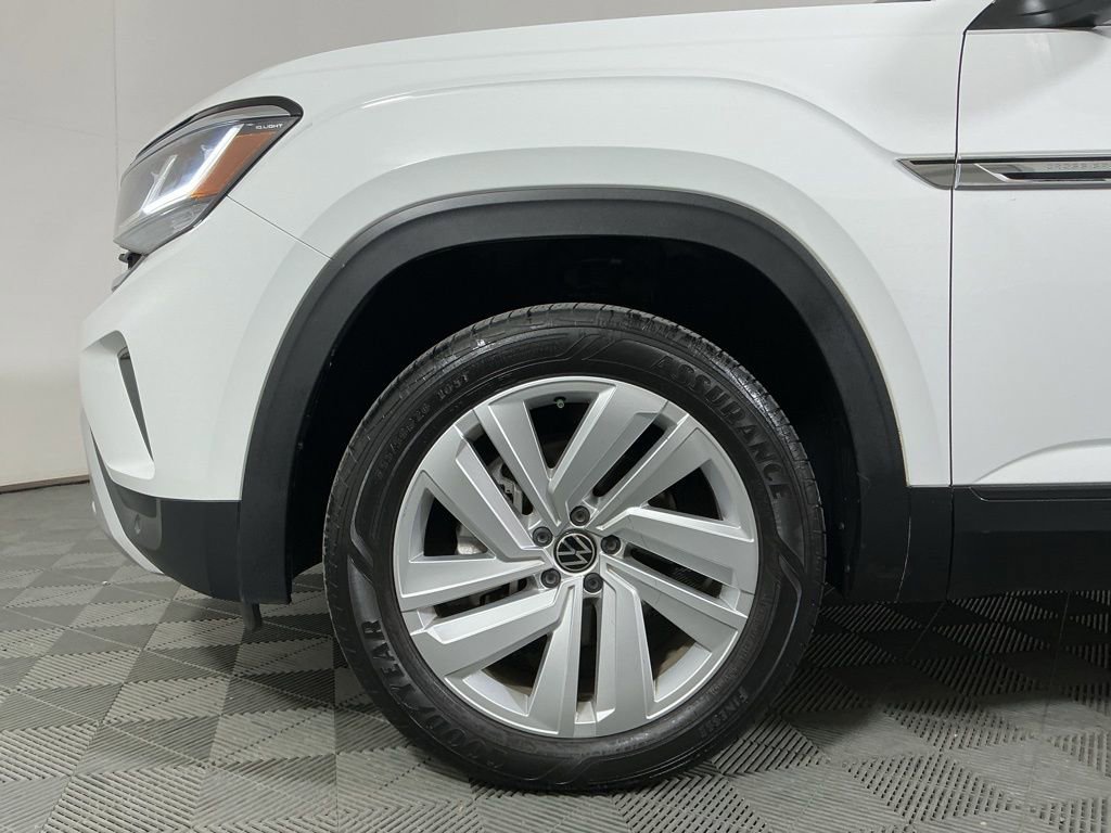 Used 2023 Volkswagen Atlas Cross Sport SE image 8