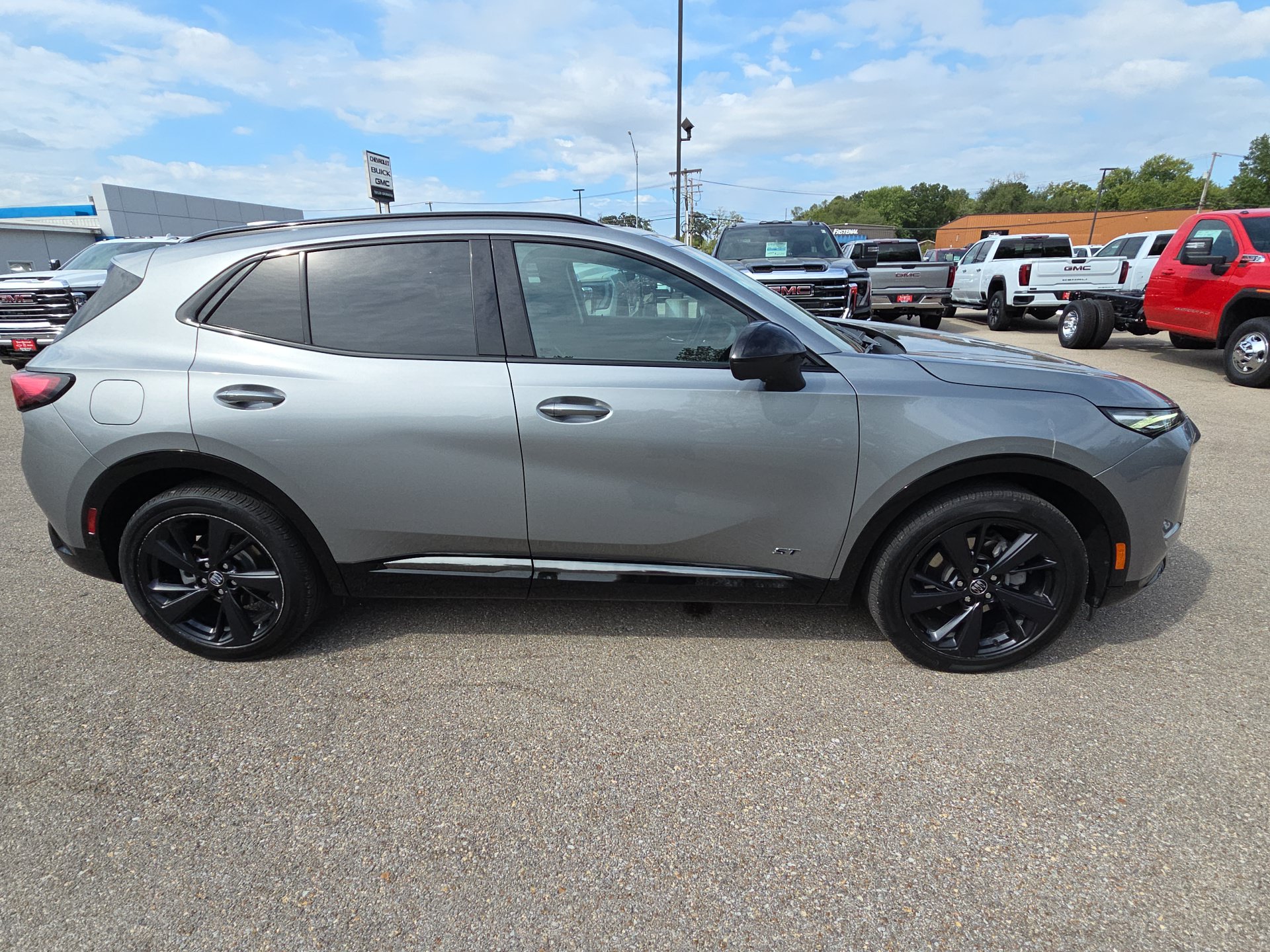 Used 2024 Buick Envision Sport Touring AWD/4WD image 9