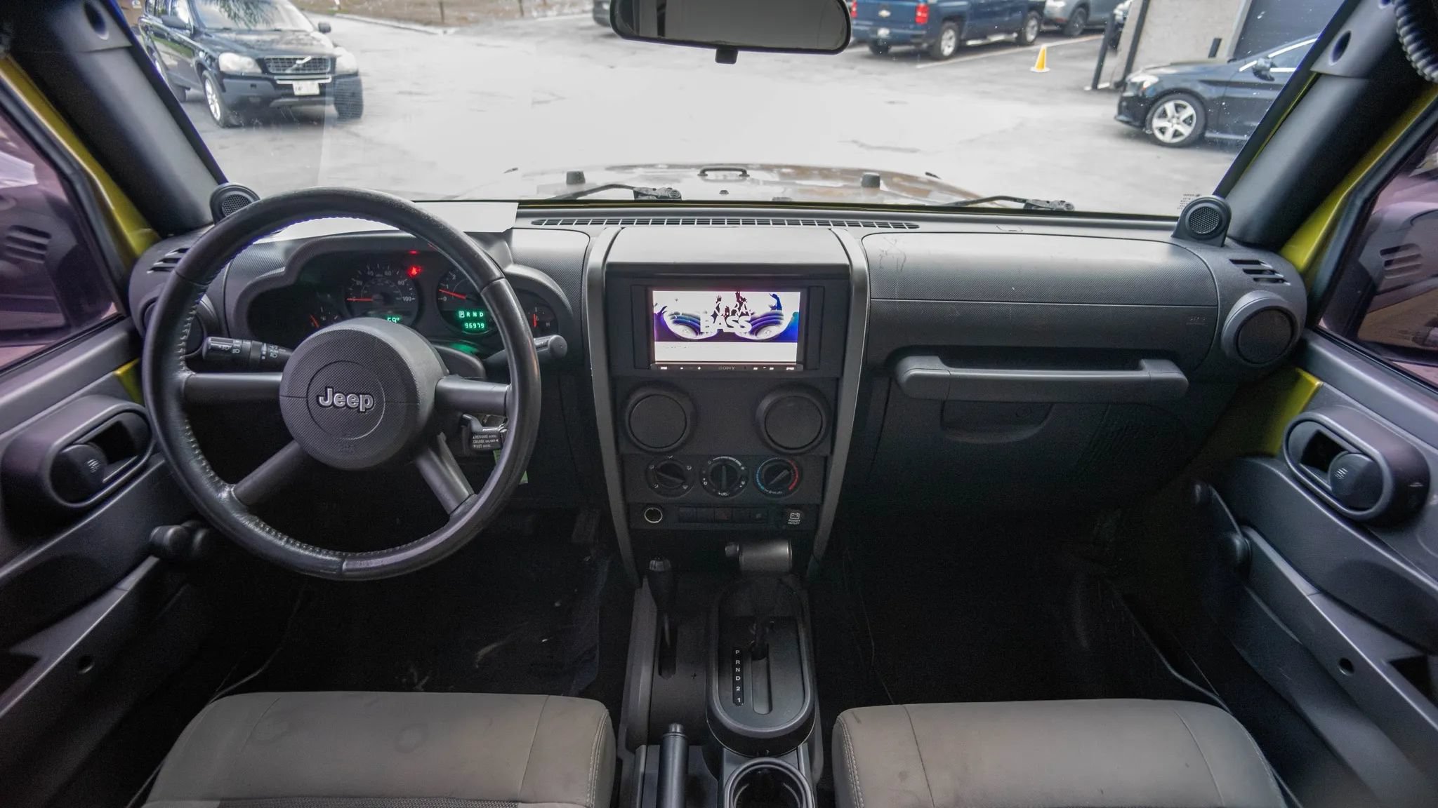 Used 2008 Jeep Wrangler Unlimited X AWD/4WD image 2