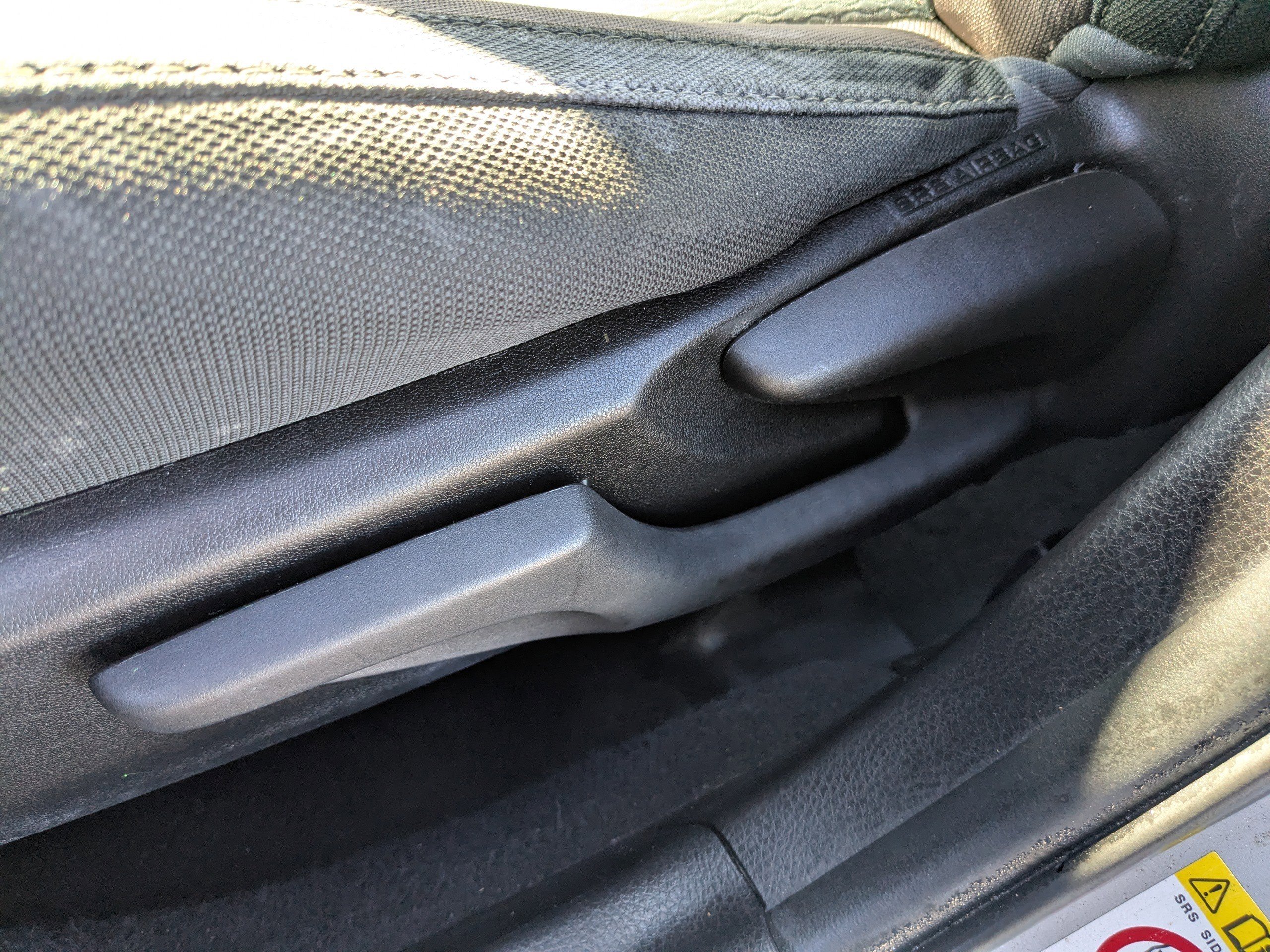 Used 2017 Toyota Corolla LE image 18