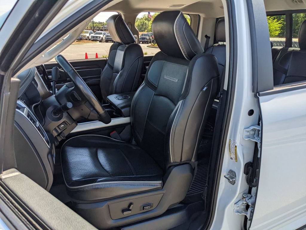 Used 2023 RAM 2500 Laramie AWD/4WD image 43