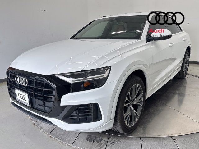 Used 2020 Audi Q8 Premium w/ Black Optic Package AWD/4WD image 3