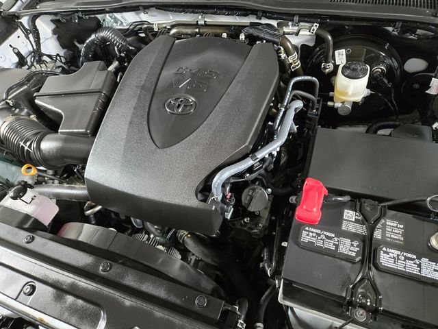 Used 2023 Toyota Tacoma Limited image 24