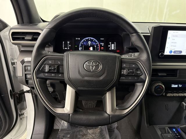 Used 2025 Toyota 4Runner SR5 image 25