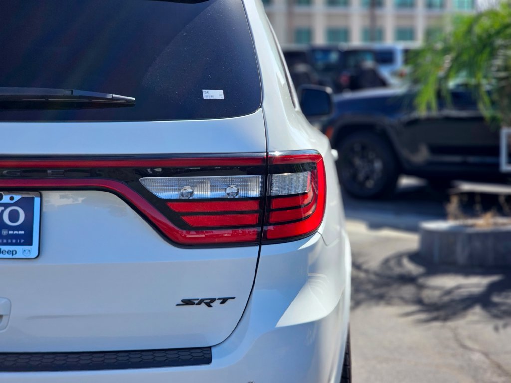 Used 2022 Dodge Durango SRT w/ Black Package AWD/4WD image 9
