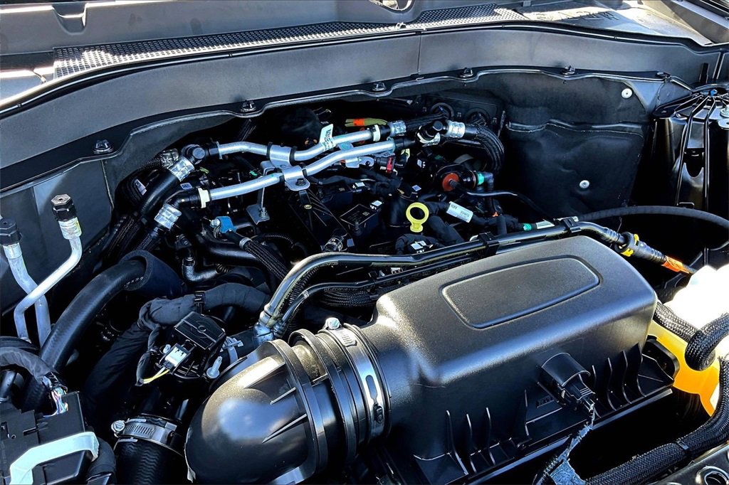 Used 2023 Ford Explorer XLT image 29