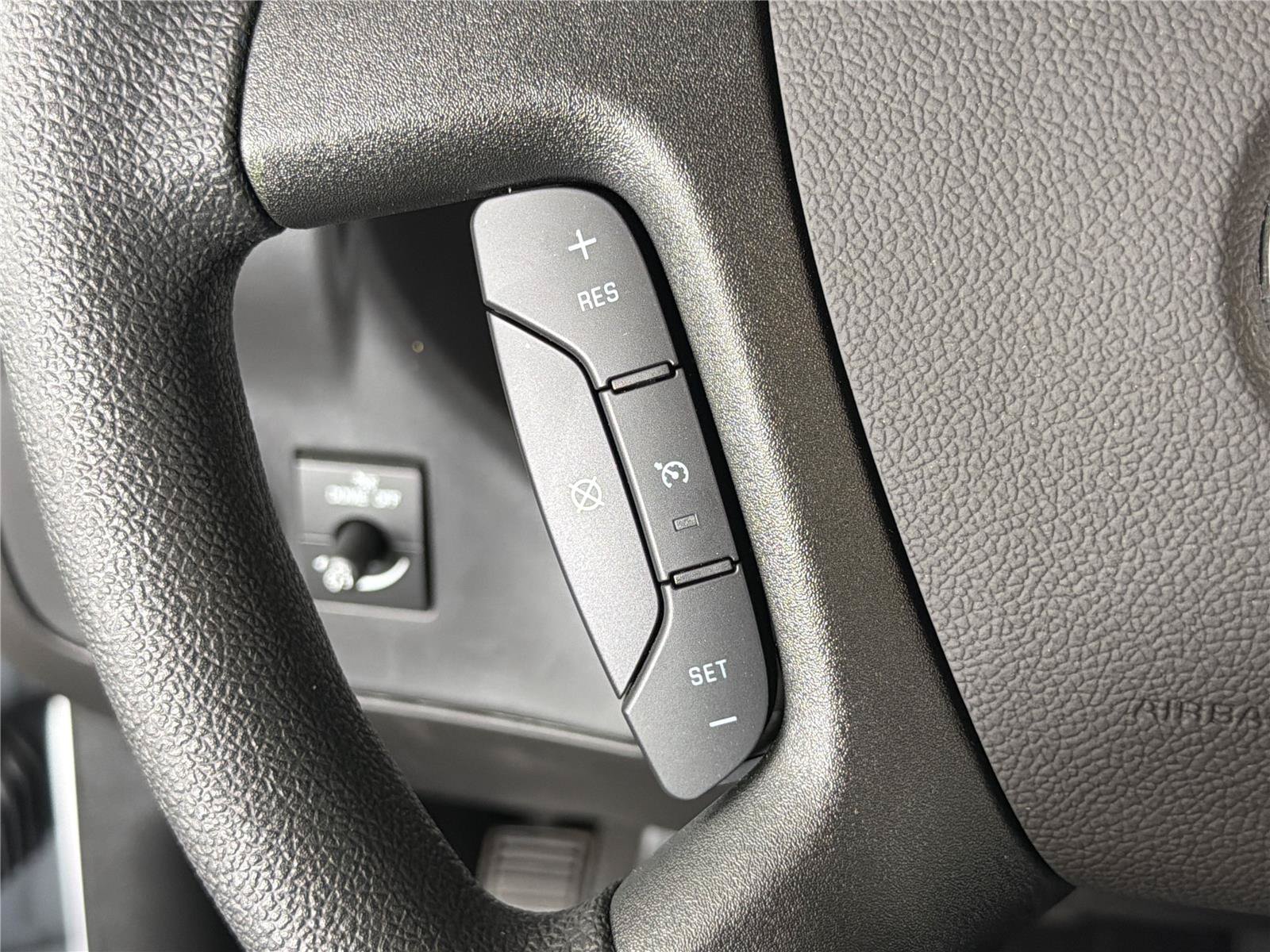 New 2025 GMC Savana 2500 w/ Driver Convenience Package RWD image 26