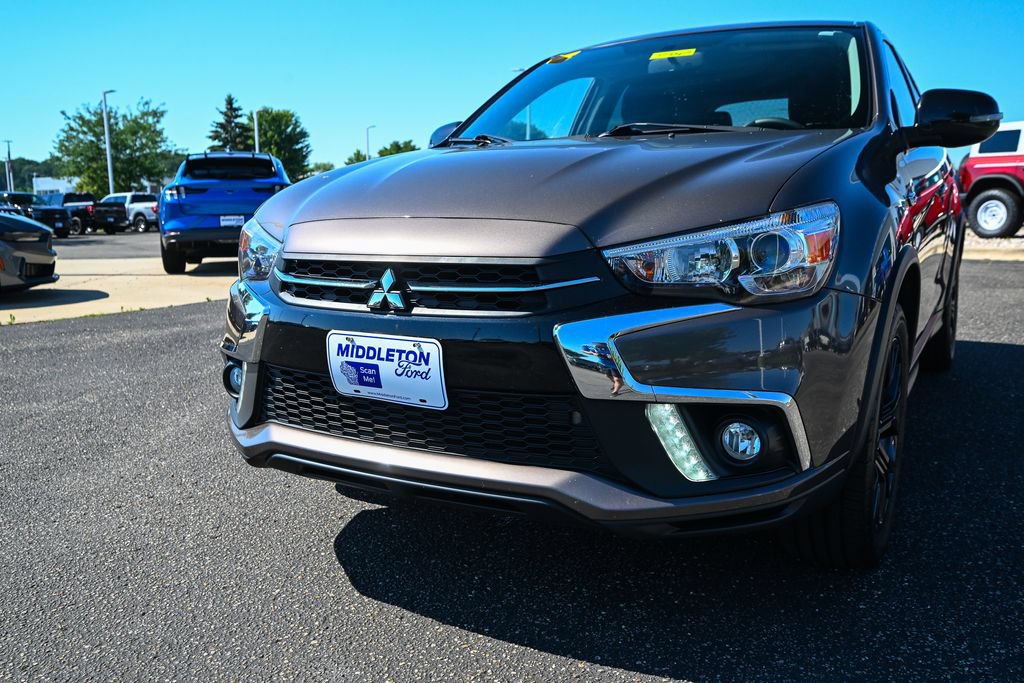 Used 2018 Mitsubishi Outlander Sport LE FWD image 11