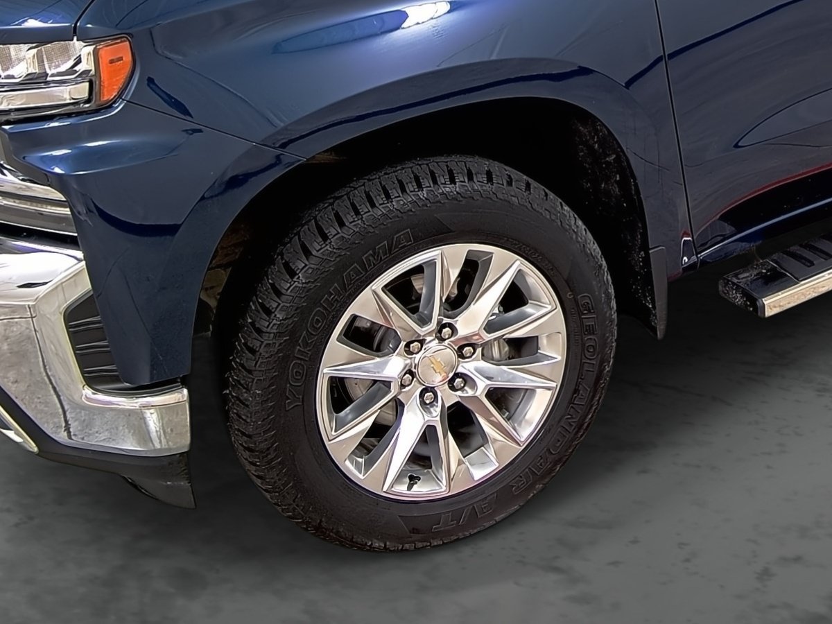 Used 2021 Chevrolet Silverado 1500 LTZ AWD/4WD image 7