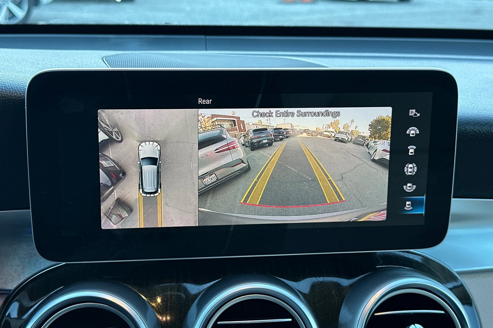 Used 2020 Mercedes-Benz GLC 300 4MATIC image 19