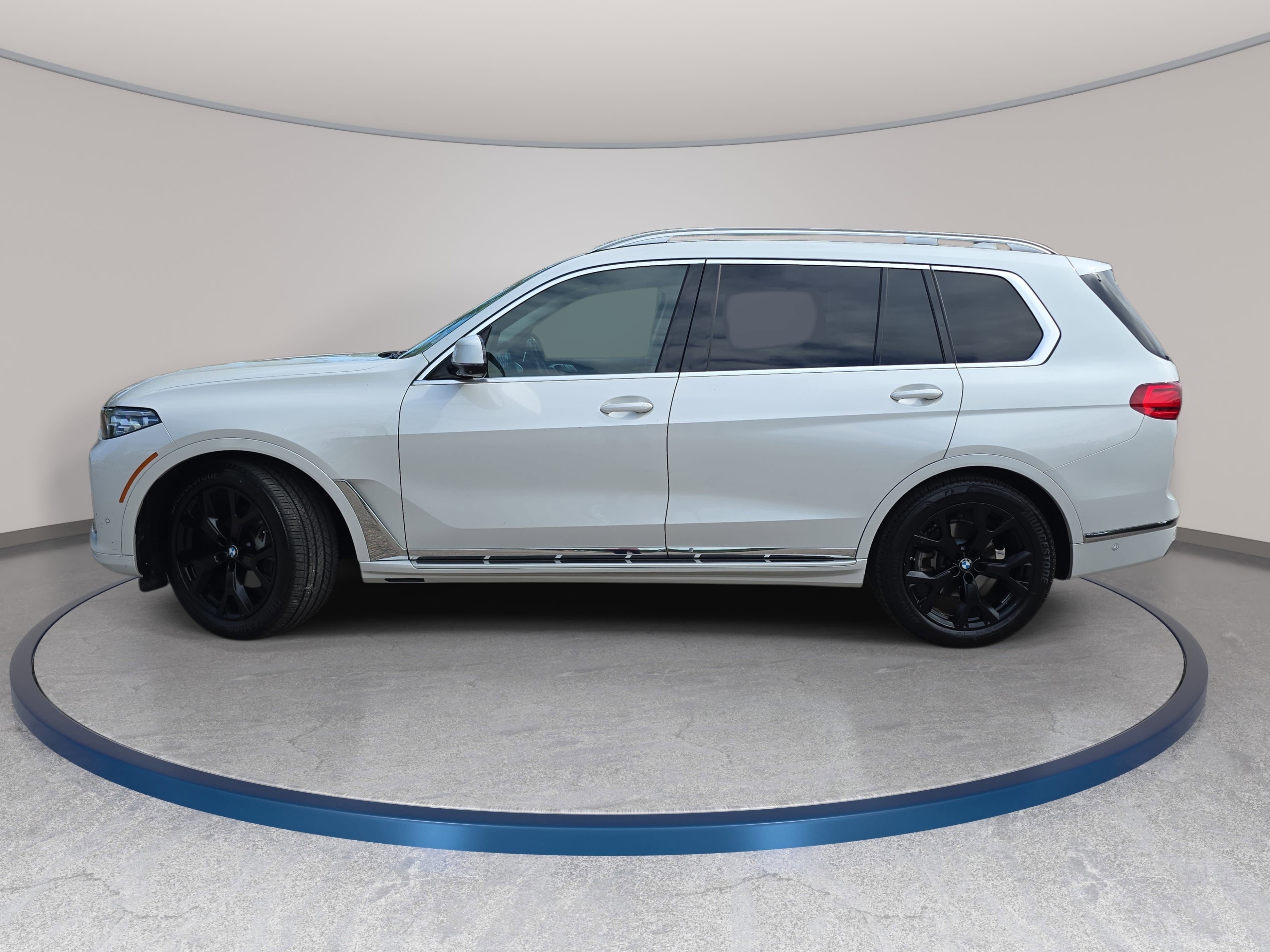 Used 2020 BMW X7 xDrive40i w/ Premium Package AWD/4WD image 8