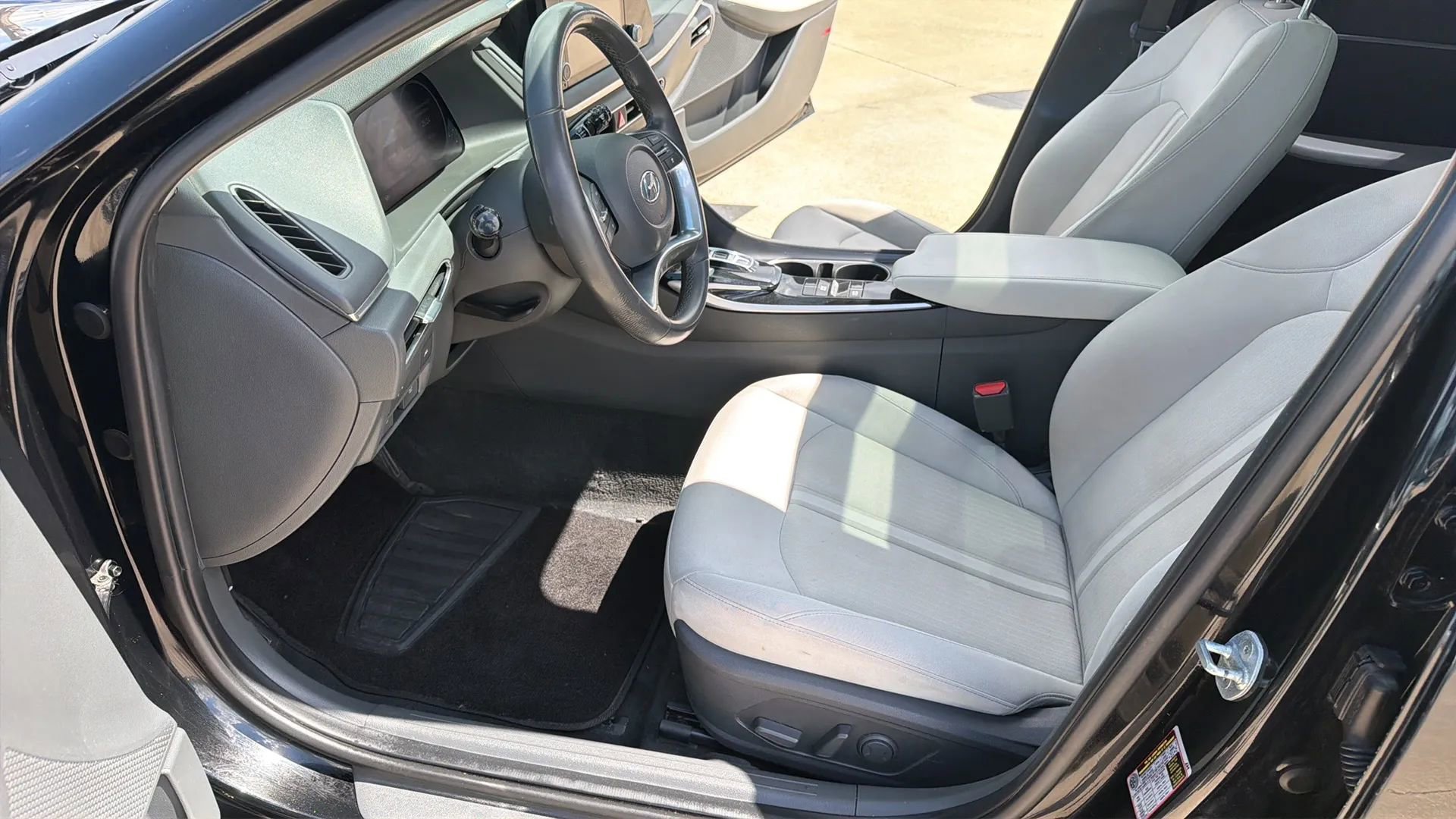 Used 2022 Hyundai Sonata SEL w/ Convenience Package FWD image 29