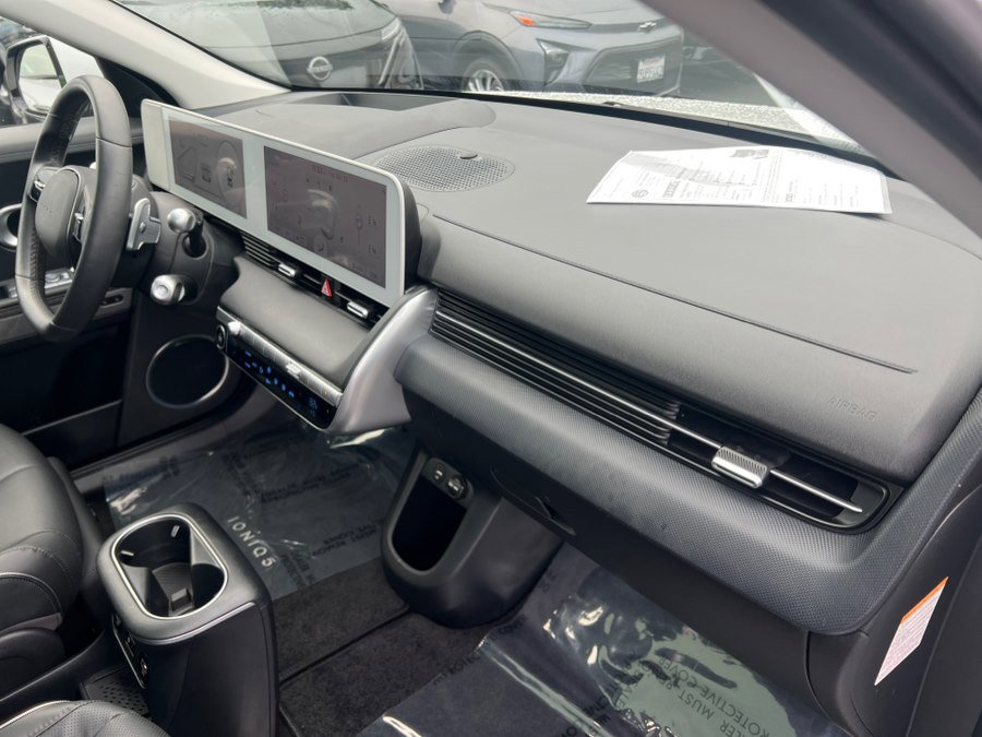 Used 2024 Hyundai Ioniq 5 Limited image 35