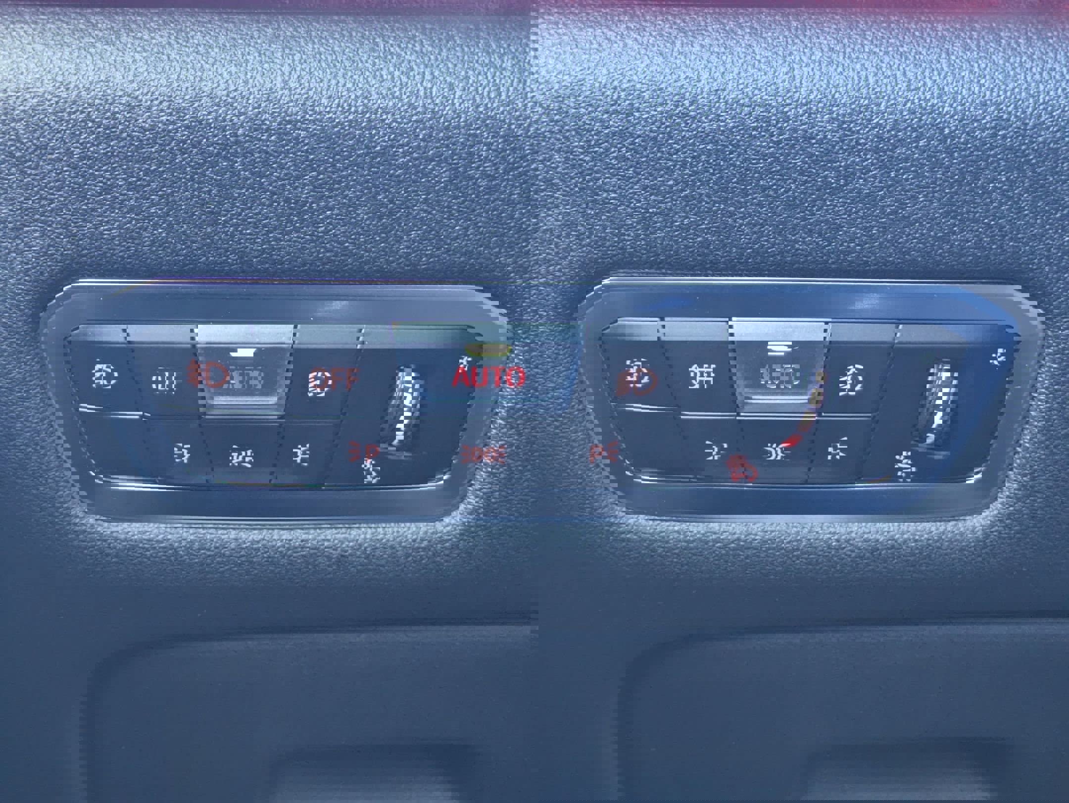 Used 2020 BMW X7 M50i w/ Executive Package image 17