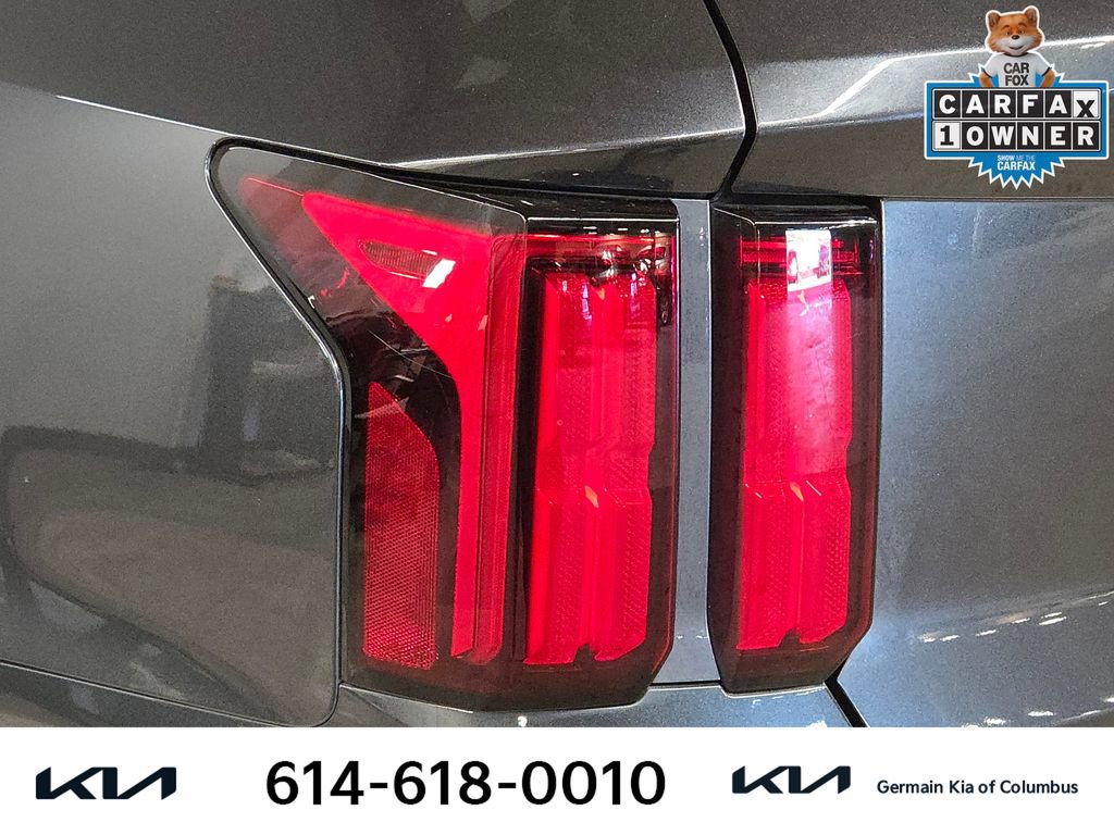 Used 2022 Kia Sorento SX image 16