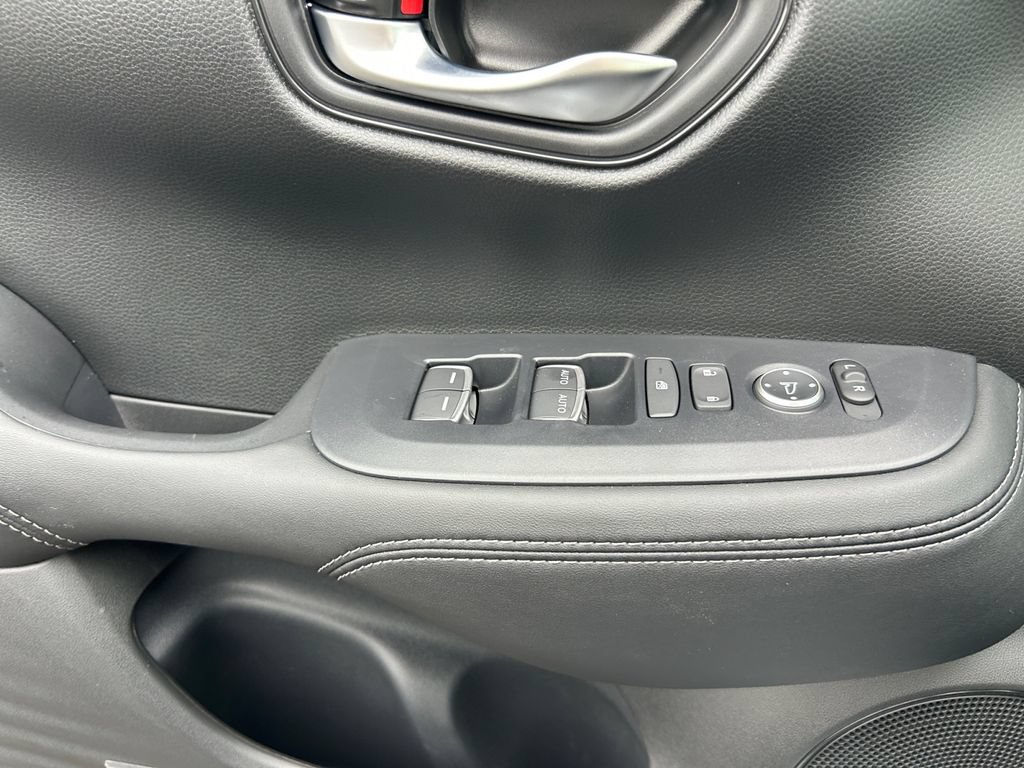 New 2027 Honda HR-V EX-L image 16