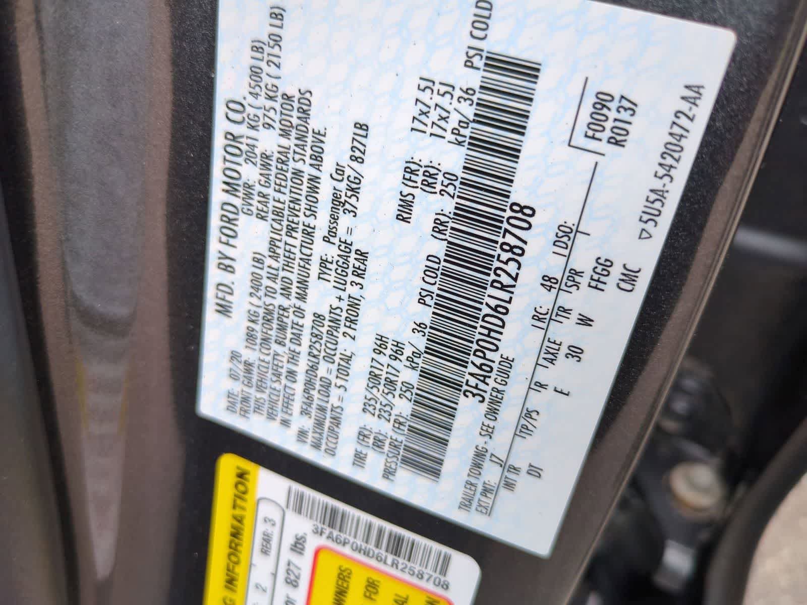 Used 2020 Ford Fusion SE FWD image 34